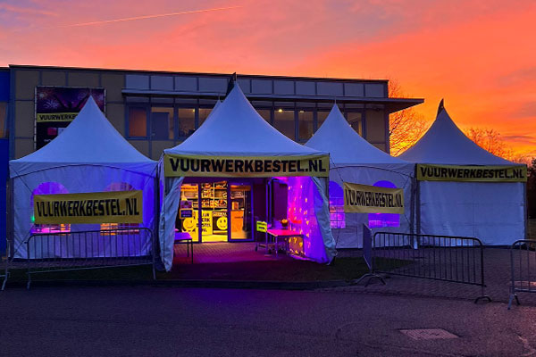 Vuurwerk 365 Rijen